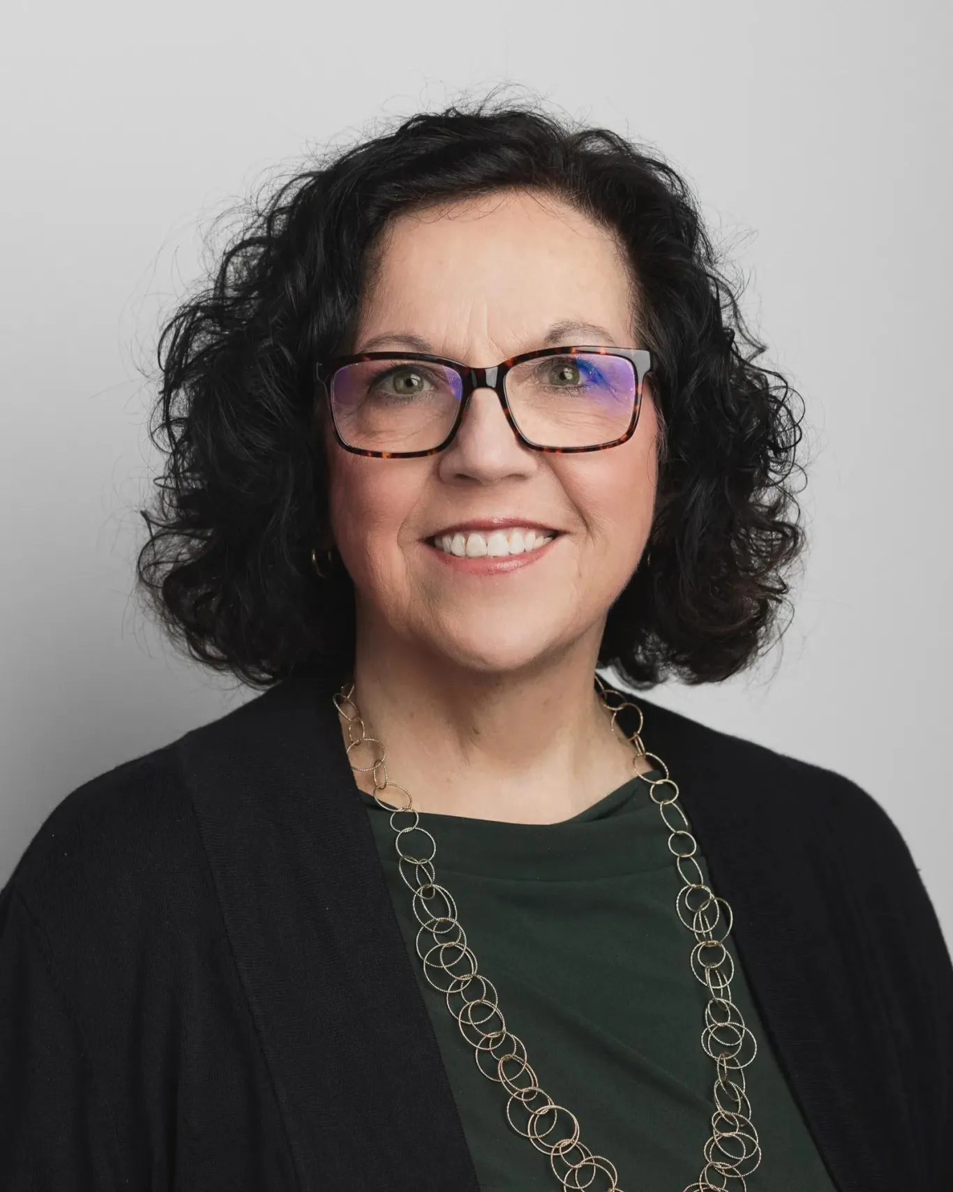 Headshot of Kathy McDevitt.