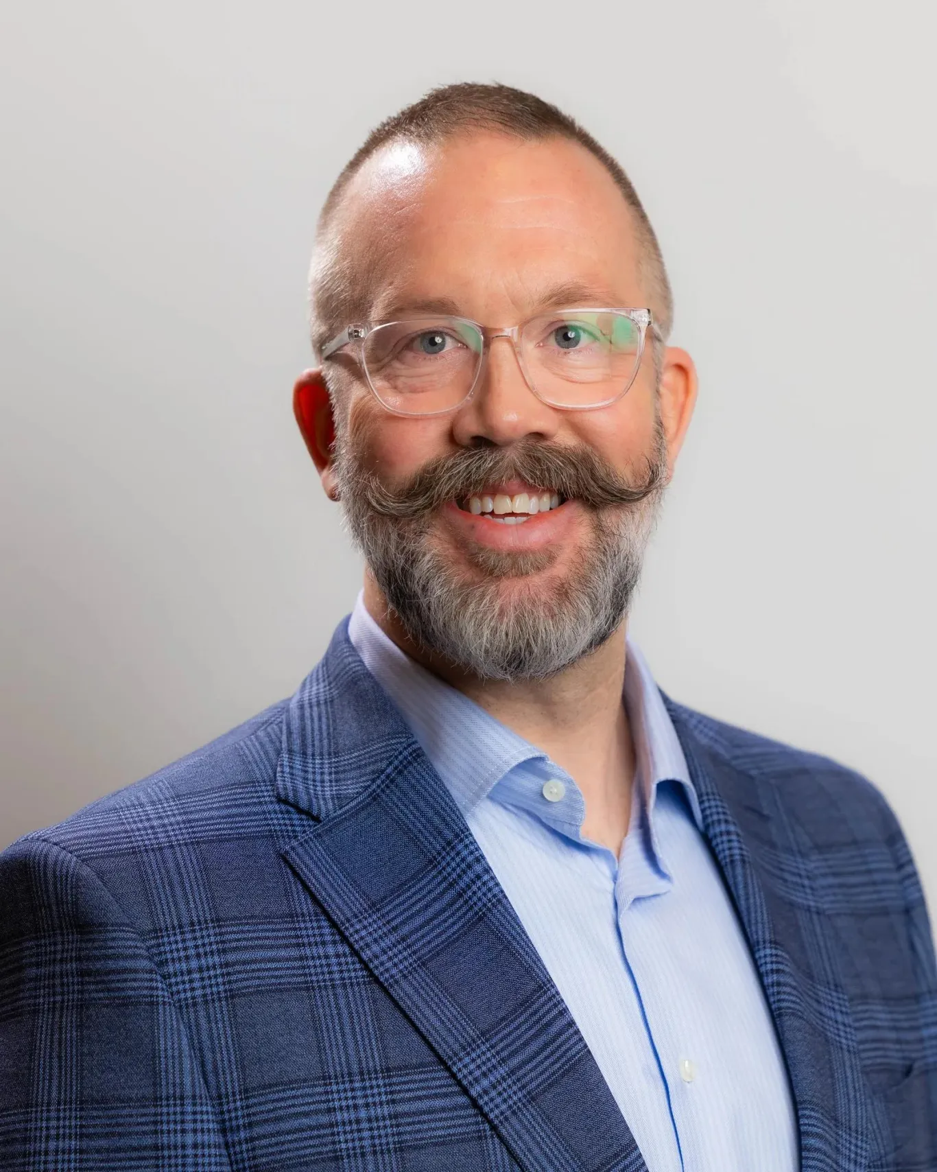 Mike Darrington headshot